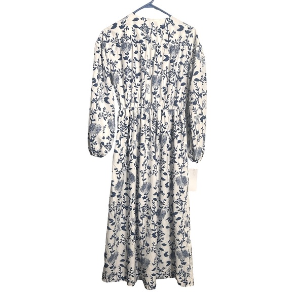 Floral Blue and White Women's Maxi Dress - Picture 5 of 6